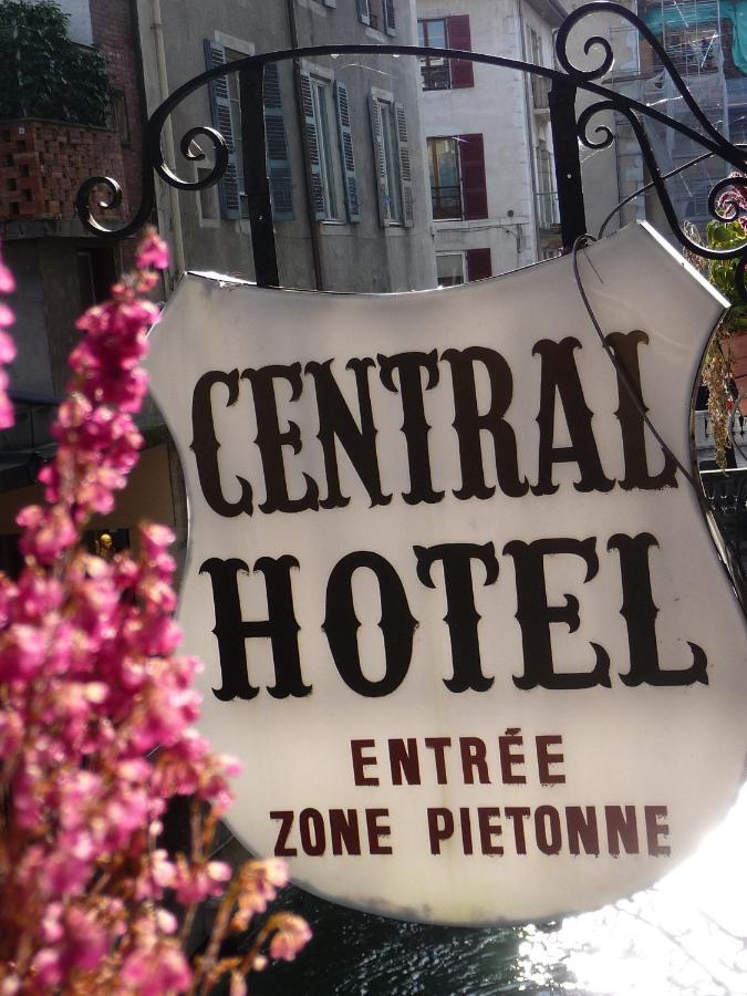 Hotel Central アヌシー エクステリア 写真